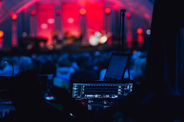 LezArts Sceniks - Event Production & Creative Design